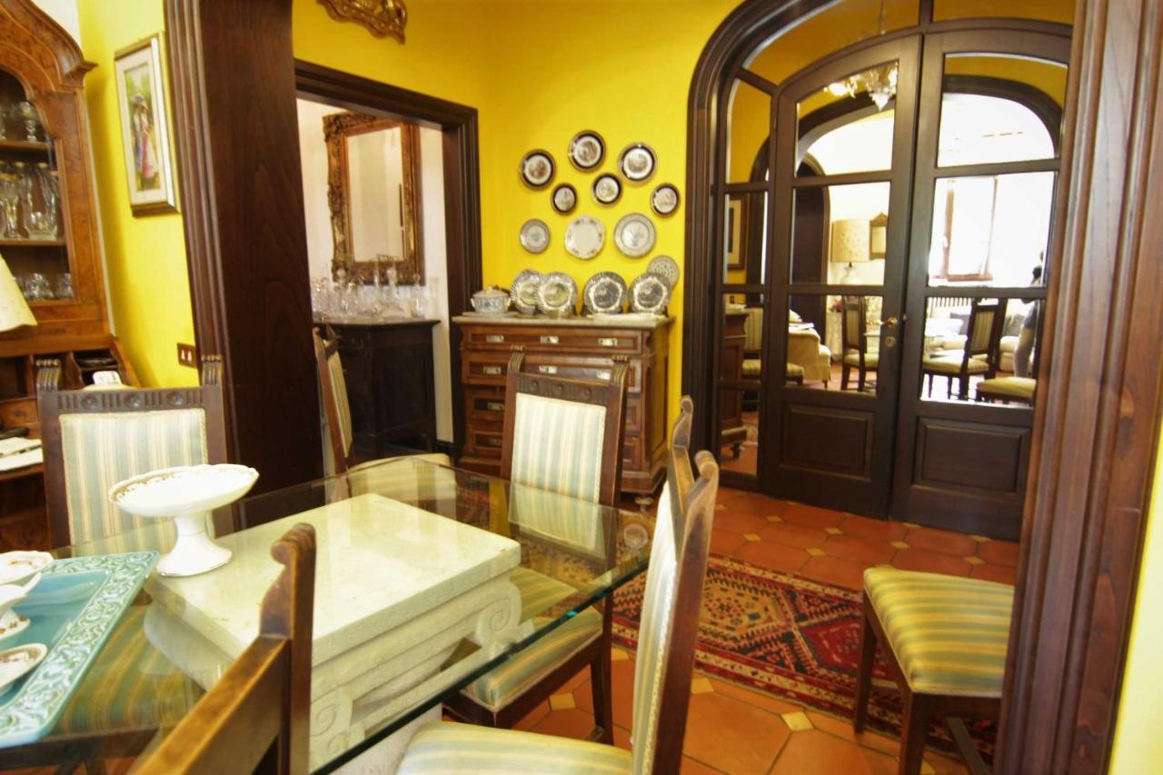 L'Arrocco Bed And Breakfast 마리나 디 카라라 외부 사진